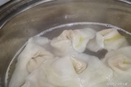 瓜哥吃抄手,一场味蕾的盛宴