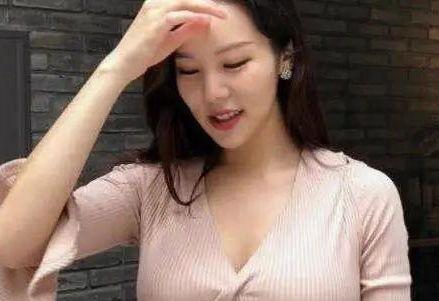 反差女吃瓜,吃瓜群众眼中的“瓜中贵族”